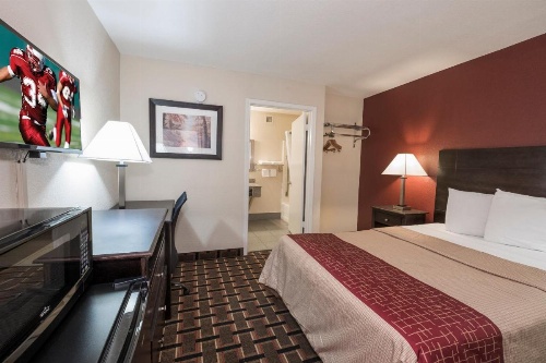 Red Roof Inn Mobile - Midtown image 28